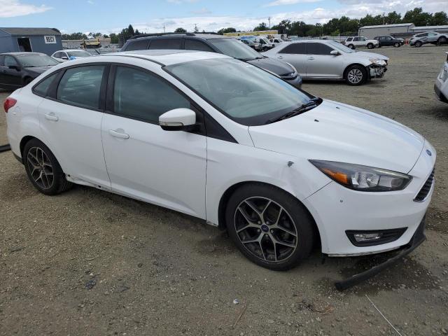 Vin: 1fadp3h26jl322880, lot: 56158475, ford focus sel 20184