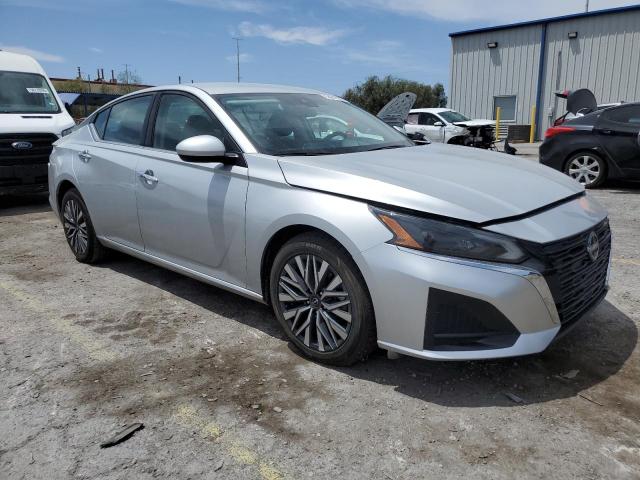 Vin: 1n4bl4dv8pn372637, lot: 58242525, nissan altima sv 20234