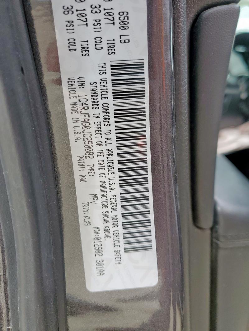 2018 JEEP GRAND CHER - 1C4RJFAG0JC250082