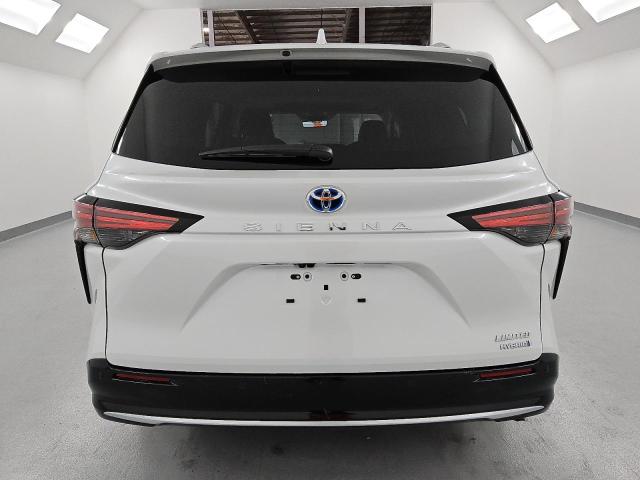 2024 TOYOTA SIENNA LIM 5TDZRKEC7RS217633