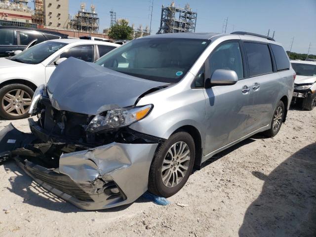 TOYOTA SIENNA XLE 2020 silver  gas 5TDYZ3DC0LS044841 photo #1