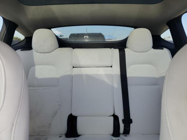 2024 TESLA MODEL Y 7SAYGDEE4RF064716