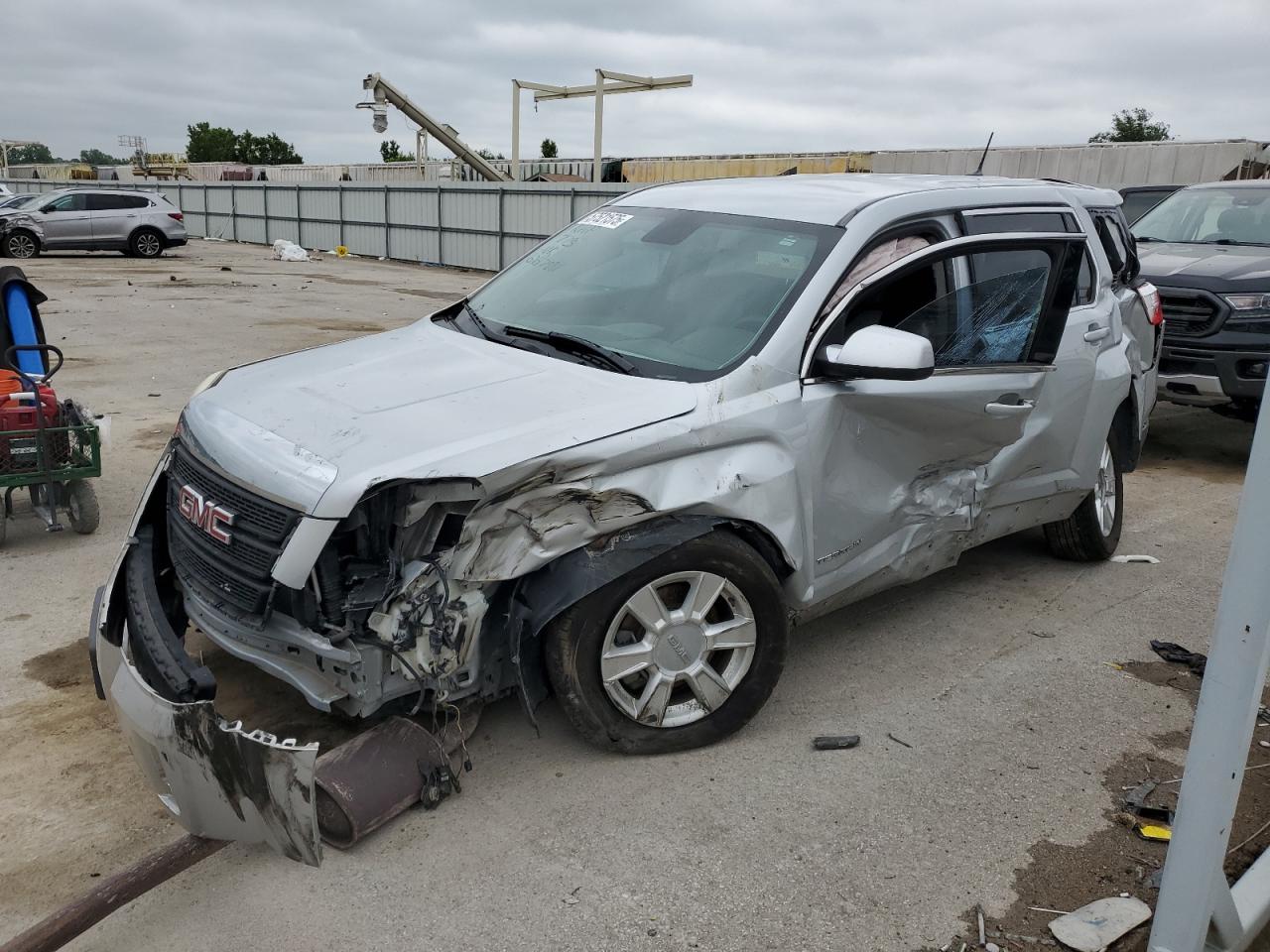 GMC TERRAIN SLE