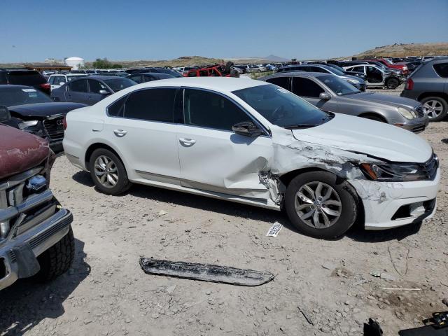 Vin: 1vwat7a34hc070718, lot: 56357595, volkswagen passat s 20174
