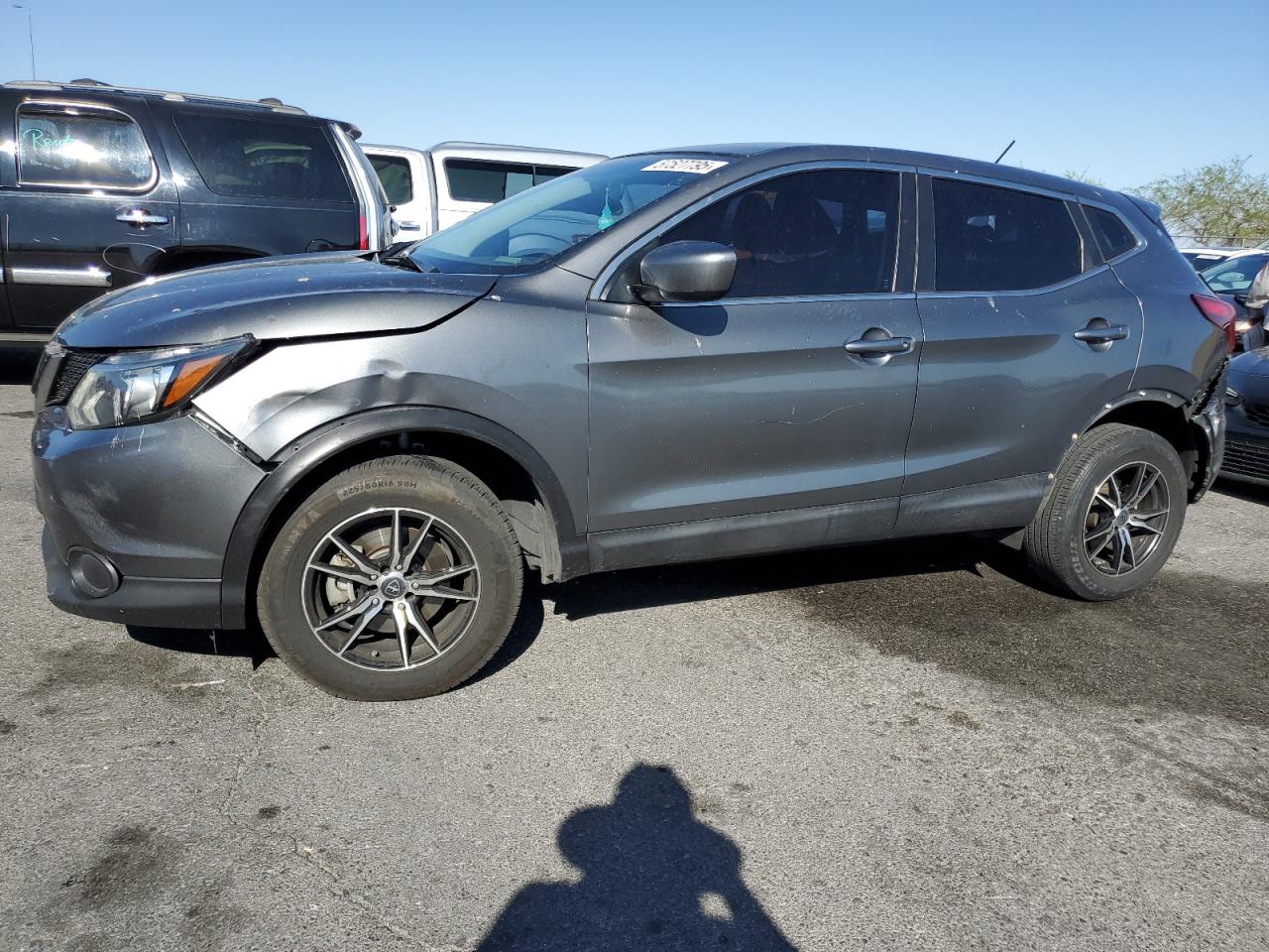  Salvage Nissan Rogue