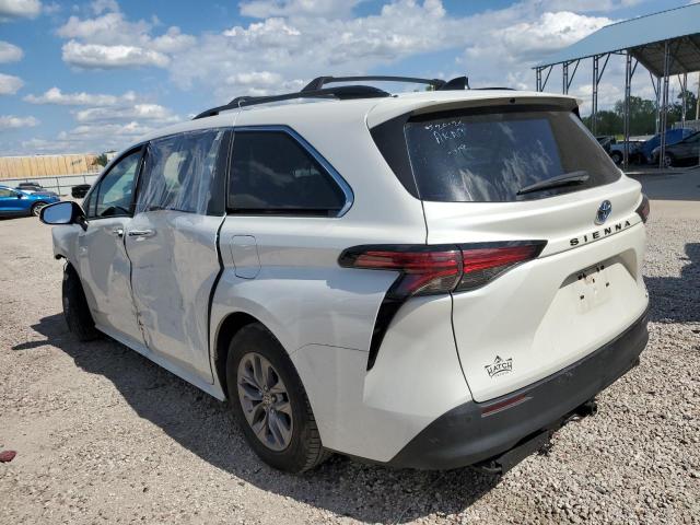 2021 TOYOTA SIENNA XLE - 5TDJRKECXMS062260