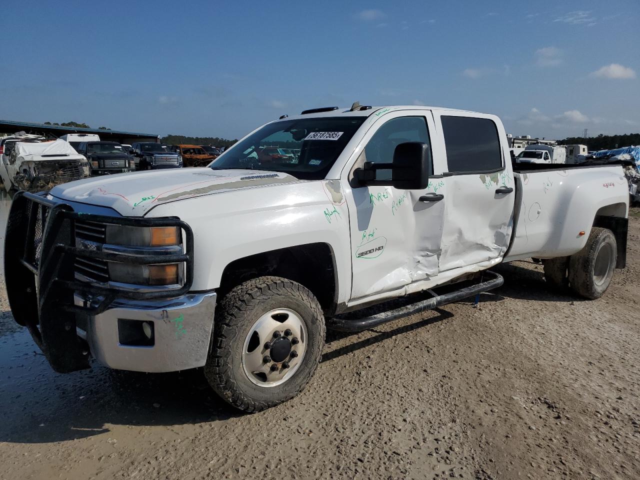 CHEVROLET SILVERADO K3500 LT