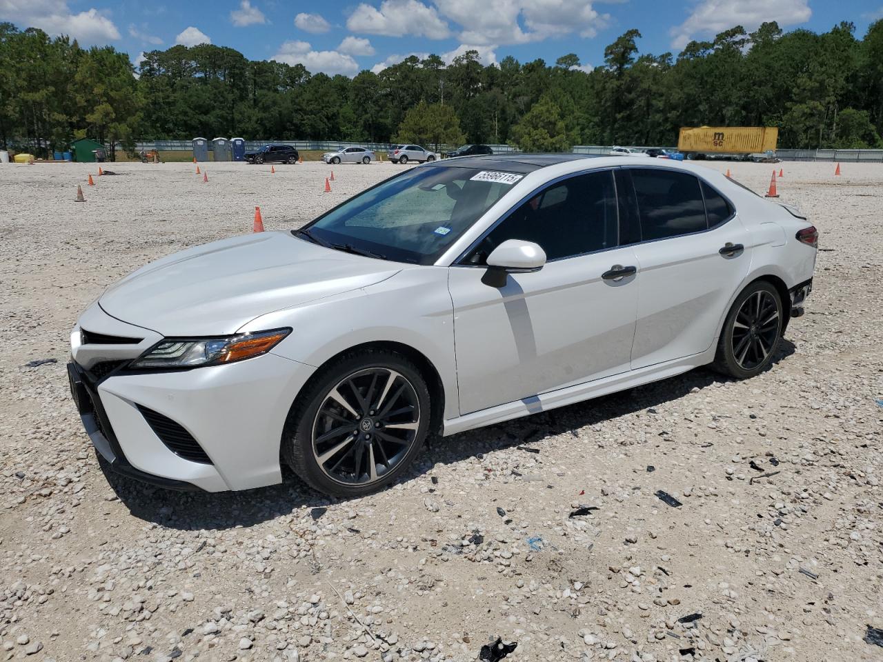 TOYOTA CAMRY XSE