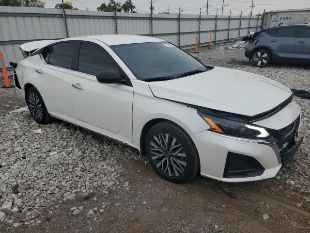 Vin: 1n4bl4dw4rn304928, lot: 57859635, nissan altima sv 20244