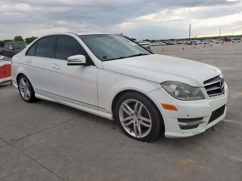 Vin: wddgf4hb4er305780, lot: 55568075, mercedes-benz c-class 250 20144