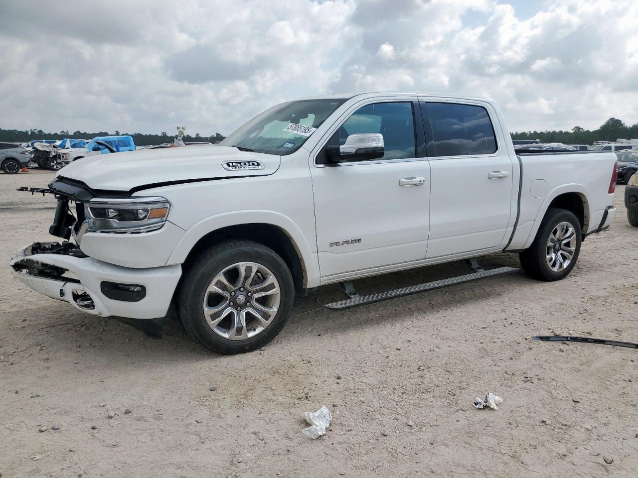 RAM 1500 LONGHORN