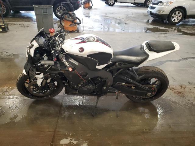 2014 HONDA CBR1000 RR JH2SC5953EK600221