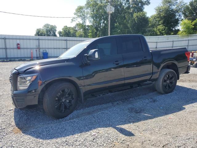NISSAN TITAN SV