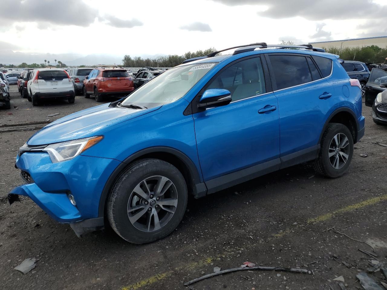 TOYOTA RAV4 XLE