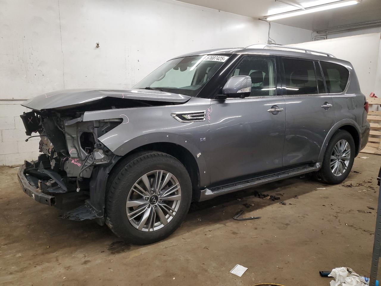 INFINITI QX80 BASE