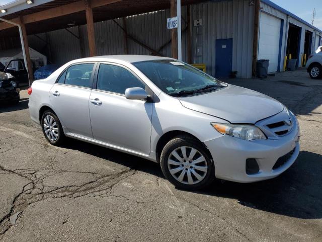 Vin: 2t1bu4ee8cc804565, lot: 56232585, toyota corolla base 20124