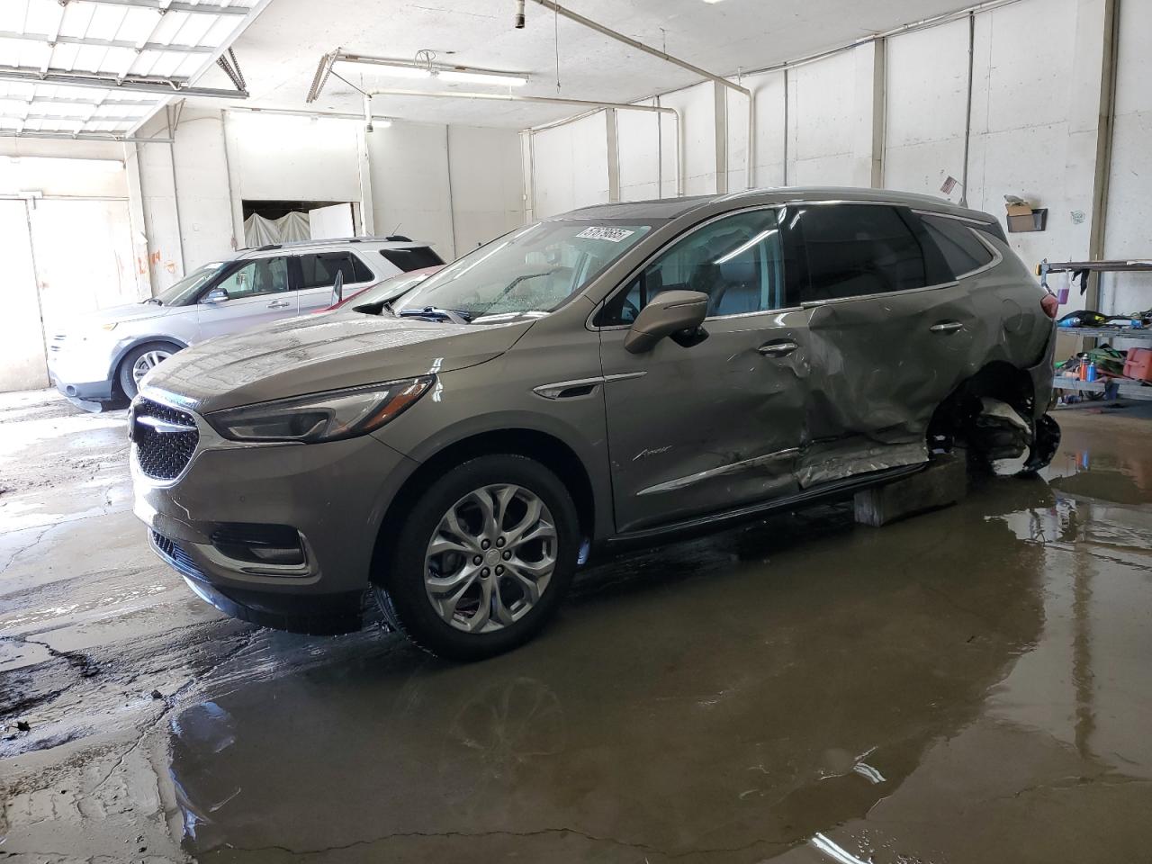 BUICK ENCLAVE AVENIR