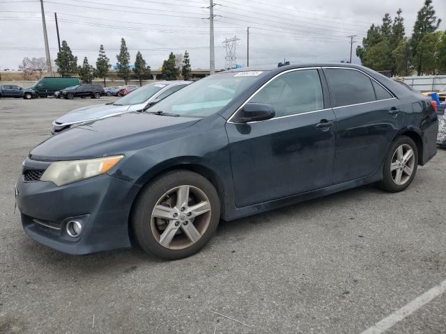 TOYOTA CAMRY BASE