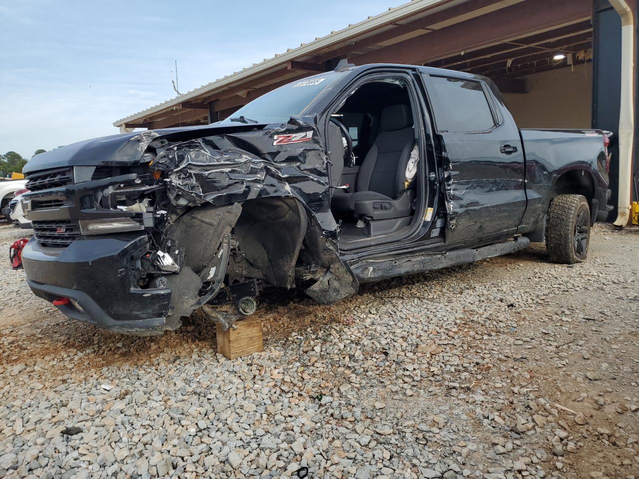 CHEVROLET SILVERADO K1500 LT TRAIL BOSS