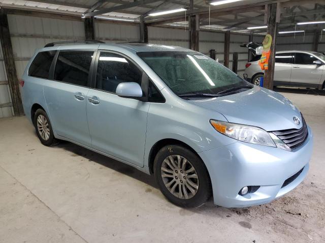 2017 TOYOTA SIENNA XLE 5TDYZ3DC5HS780455