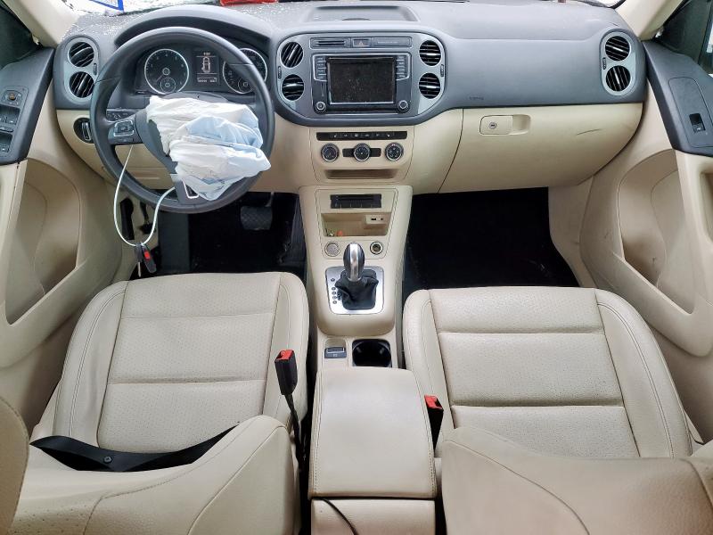 2017 VOLKSWAGEN TIGUAN S - WVGAV7AX4HK030446