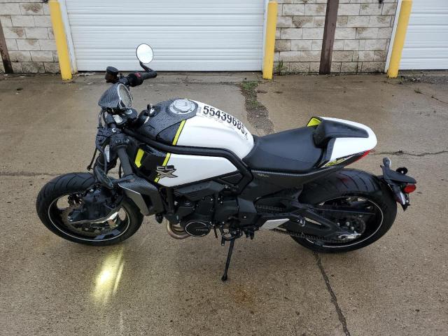 CF MOTO 700 CL-X 2023 white  gas LCEPEWL1XP6002515 photo #4
