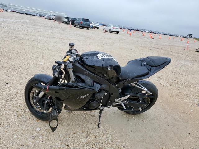 YAMAHA YZFR1 2011 black  gas JYARN23E9BA010563 photo #4