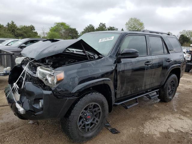 2018 TOYOTA 4RUNNER SR - JTEBU5JR7J5554255