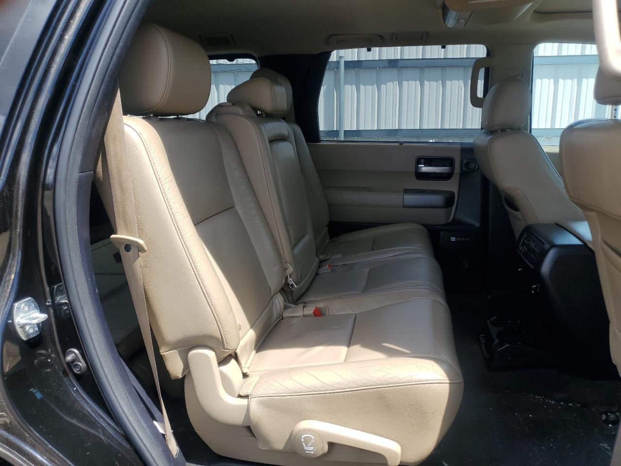 TOYOTA SEQUOIA LIMITED