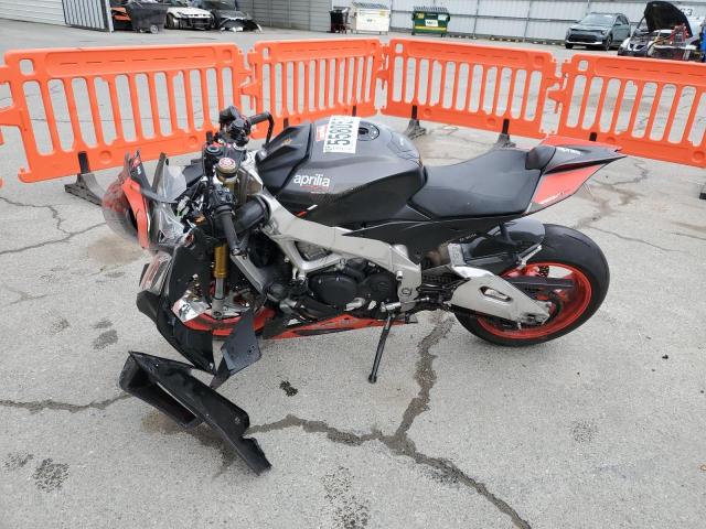 APRILIA RSV4 RR 2017 black  gas ZD4KEU000HS000800 photo #4