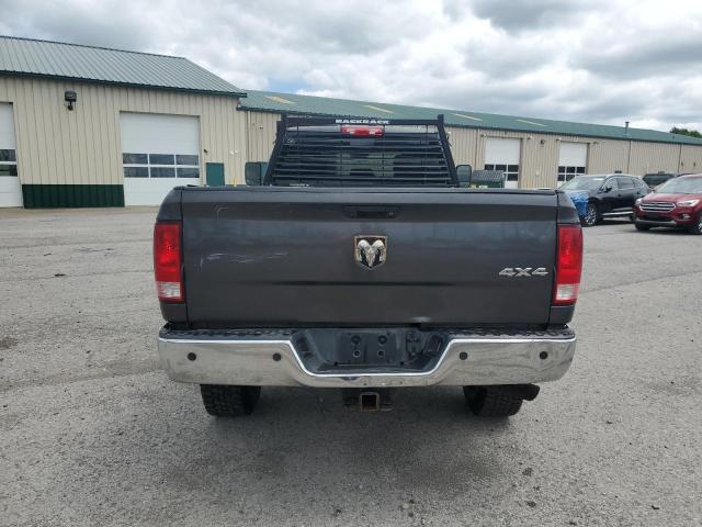 2018 RAM 2500 ST - 3C6UR5HJ0JG302748