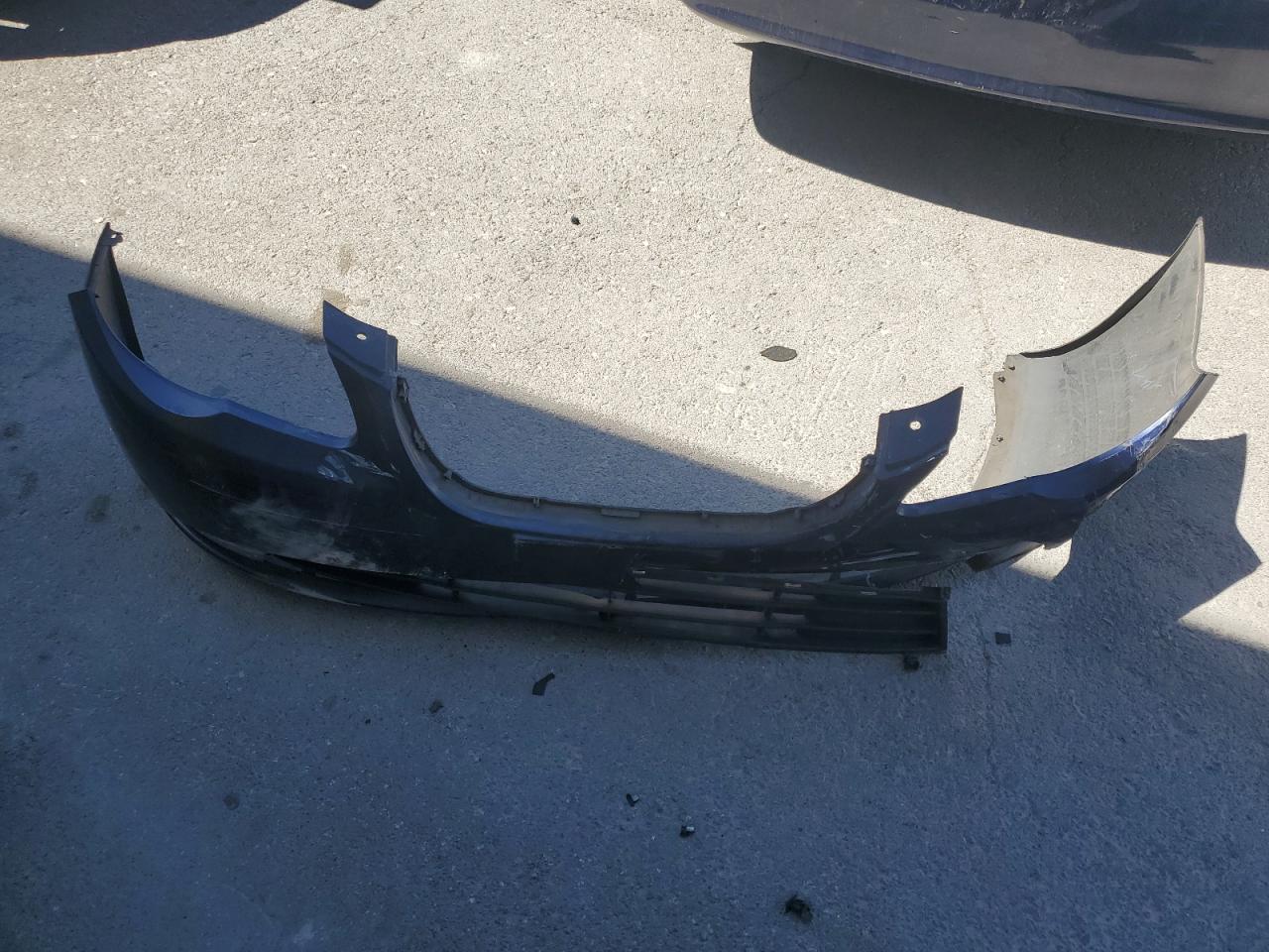 HYUNDAI ELANTRA BLUE