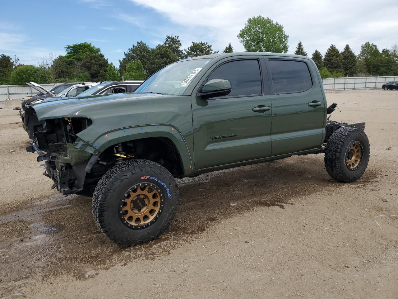 TOYOTA TACOMA DOUBLE CAB
