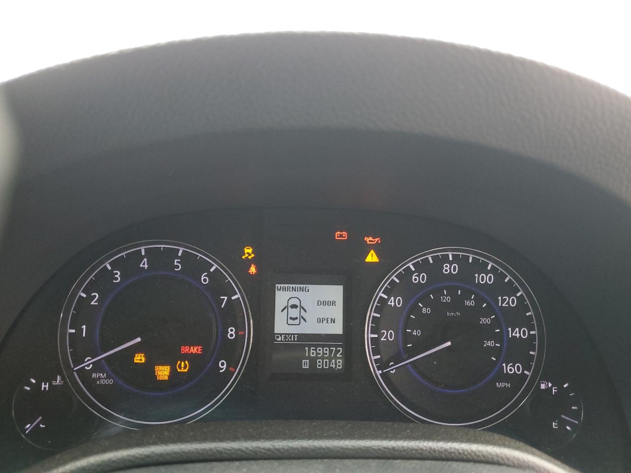 Infiniti G37 base 2012