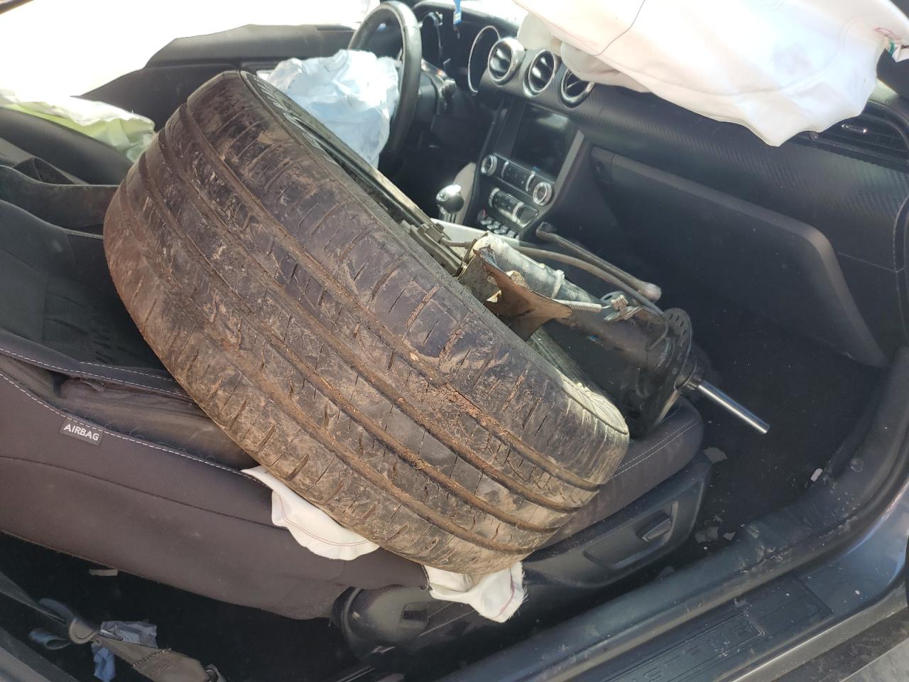 Lot #3301807344 2022 FORD MUSTANG