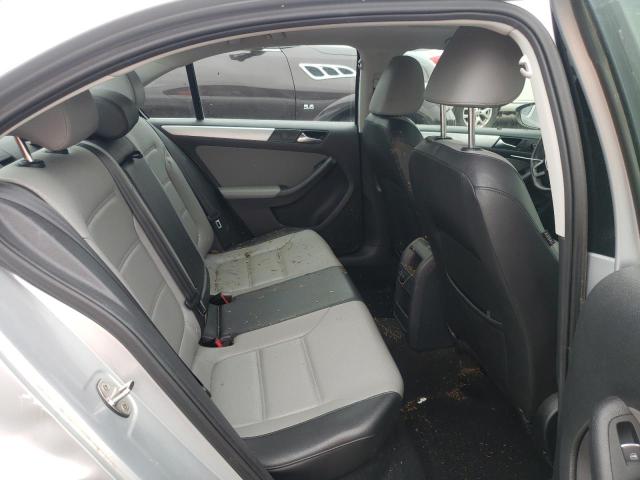 2015 VOLKSWAGEN JETTA HYBR 3VW637AJ0FM413413