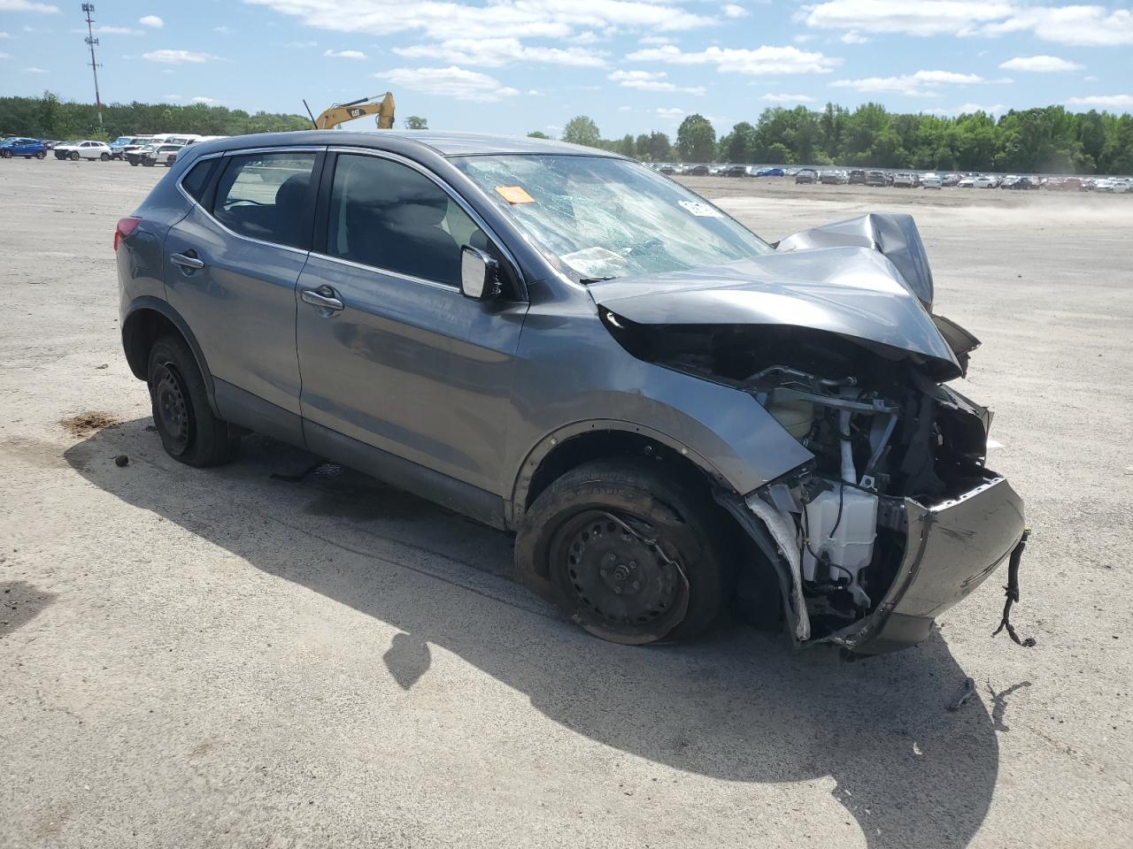 NISSAN ROGUE SPORT S