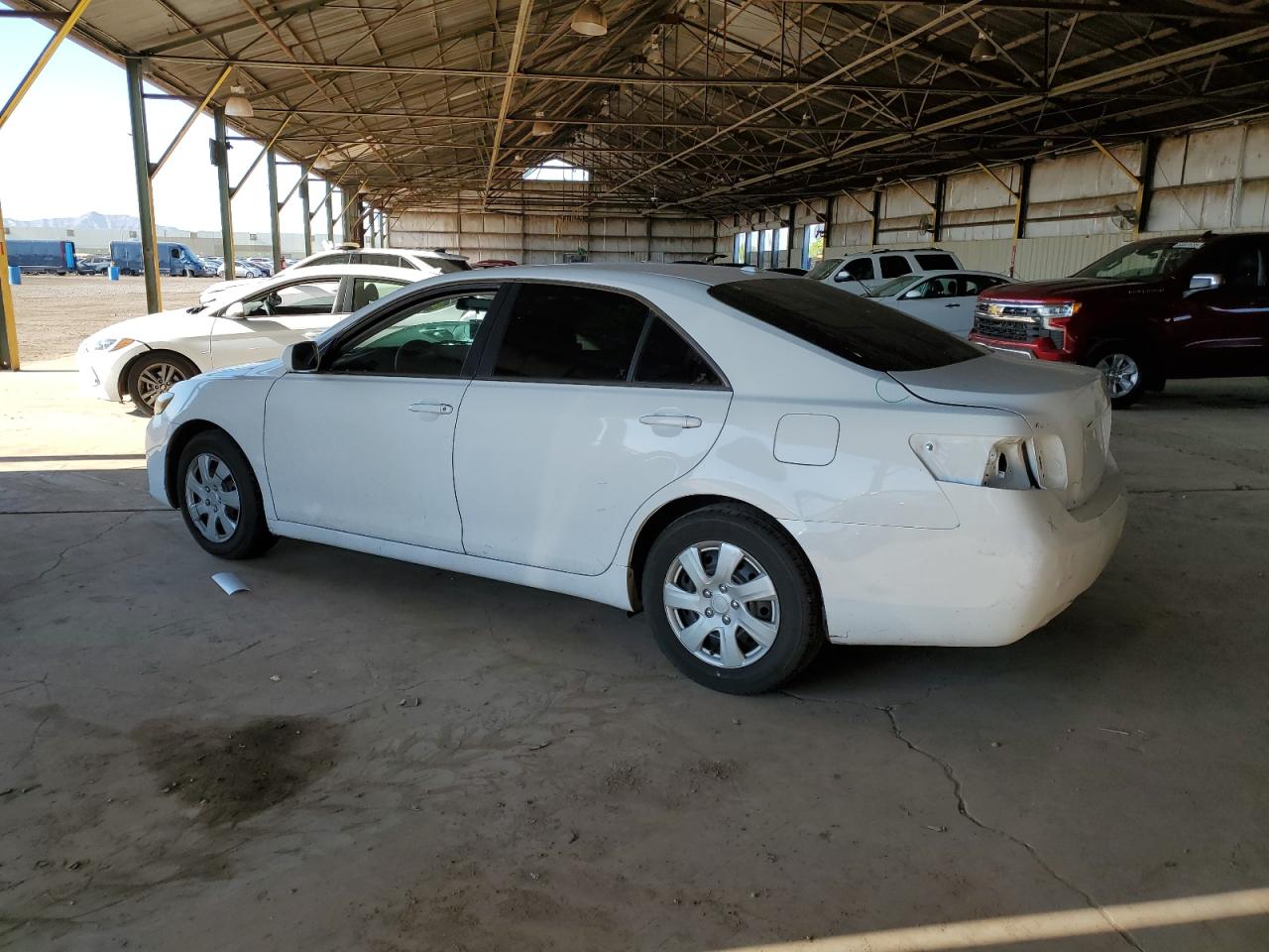 TOYOTA CAMRY BASE