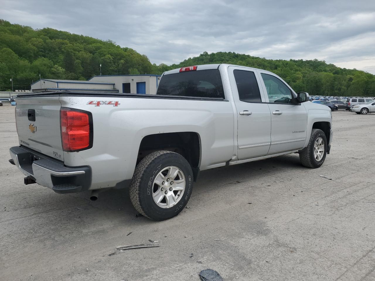 CHEVROLET SILVERADO K1500 LT