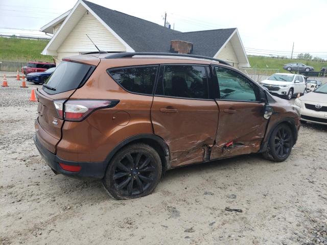 Vin: 1fmcu9gd0huc46089, lot: 58699775, ford escape se 20173