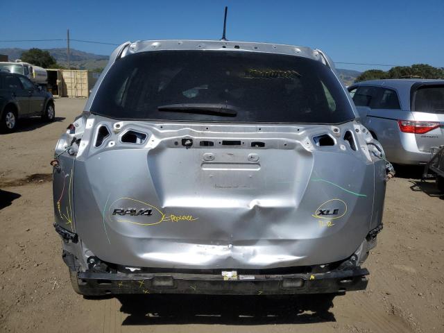 2015 TOYOTA RAV4 XLE - JTMWFREV1FJ037823