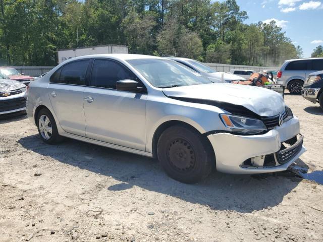Vin: 3vw2k7aj7em223995, lot: 55951825, volkswagen jetta base 20144