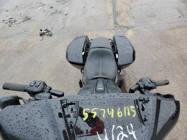 2024 HARLEY-DAVIDSON FLHX - 1HD1KB719RB622718