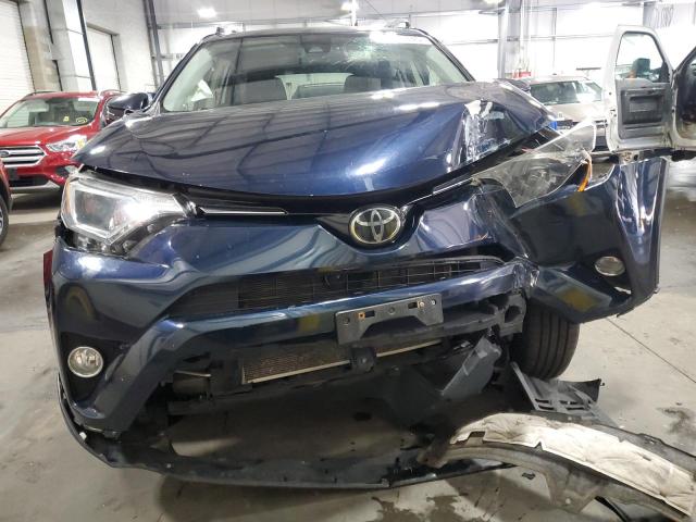 2018 TOYOTA RAV4 XLE - JTMRFREV3JD239857