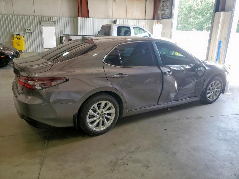 Vin: 4t1c11ak5ru902225, lot: 57982955, toyota camry le 20243