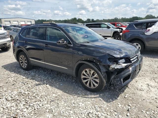 2018 VOLKSWAGEN TIGUAN SE 3VV3B7AXXJM140410