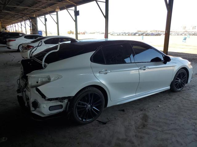 Vin: 4t1k31ak2nu032921, lot: 57649735, toyota camry xse 20223