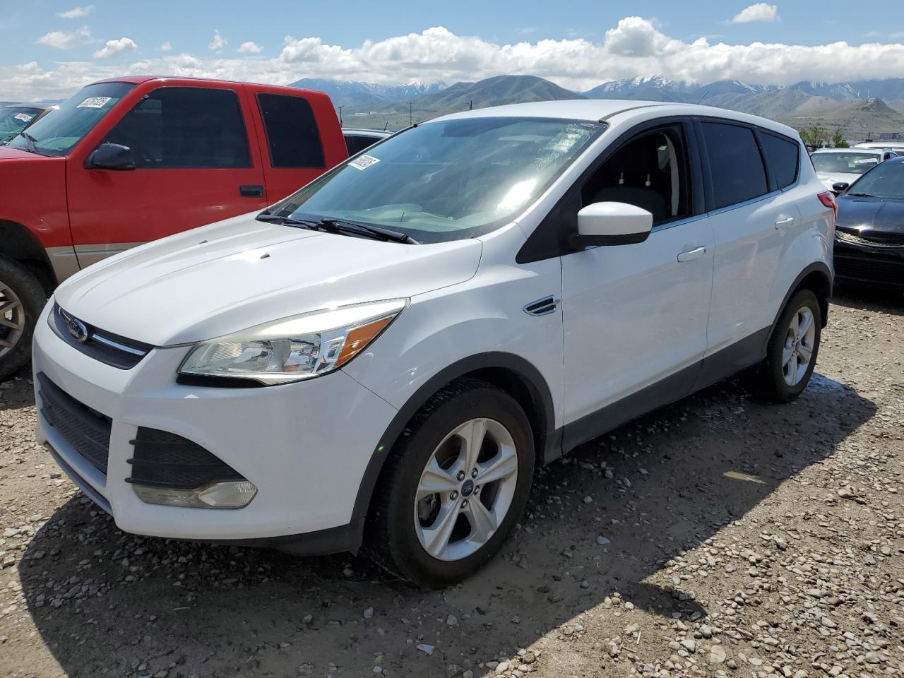 FORD ESCAPE SE