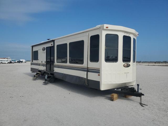 WILDWOOD CEDARCREEK 2019 white   4X4TCRS20KS221011 photo #1