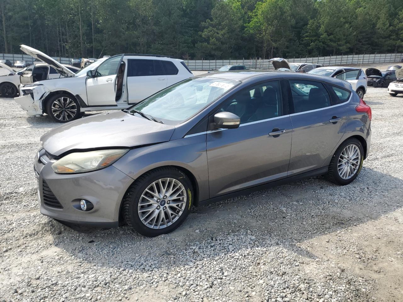 FORD FOCUS TITANIUM